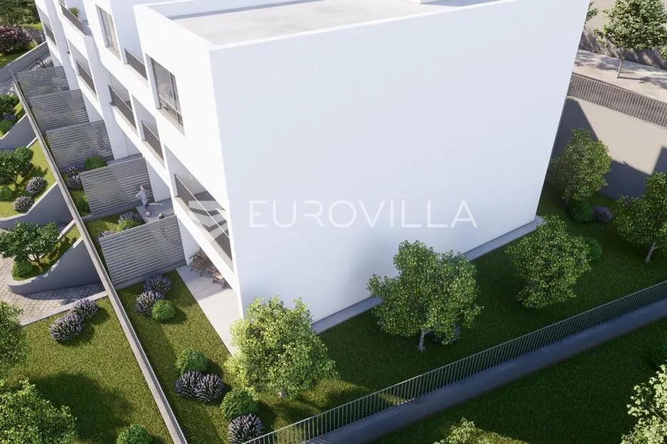 split, podstrana | penthouse na drugom katu s prostranom terasom - slika 2