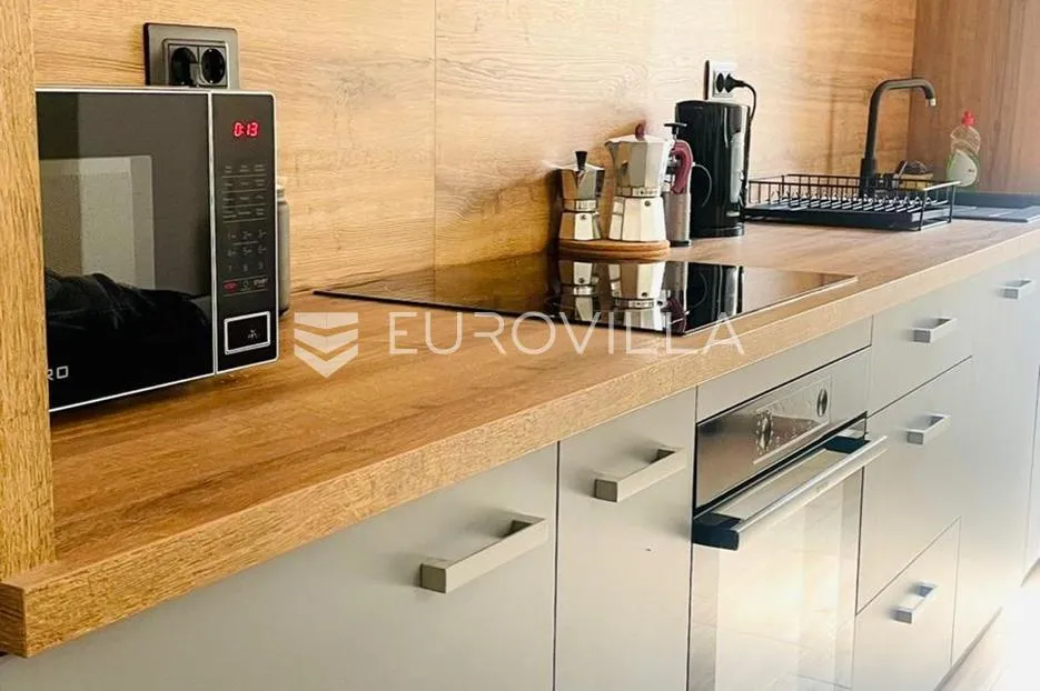 istra, kanfanar, uređen funkcionalan jednosoban stan 90 m² u prizemlju - slika 4