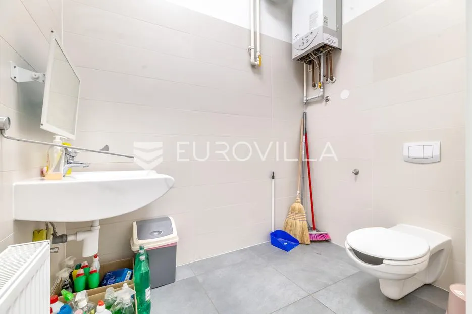 zagreb, ravnice, poslovni prostor nkp 95m2 - slika 5