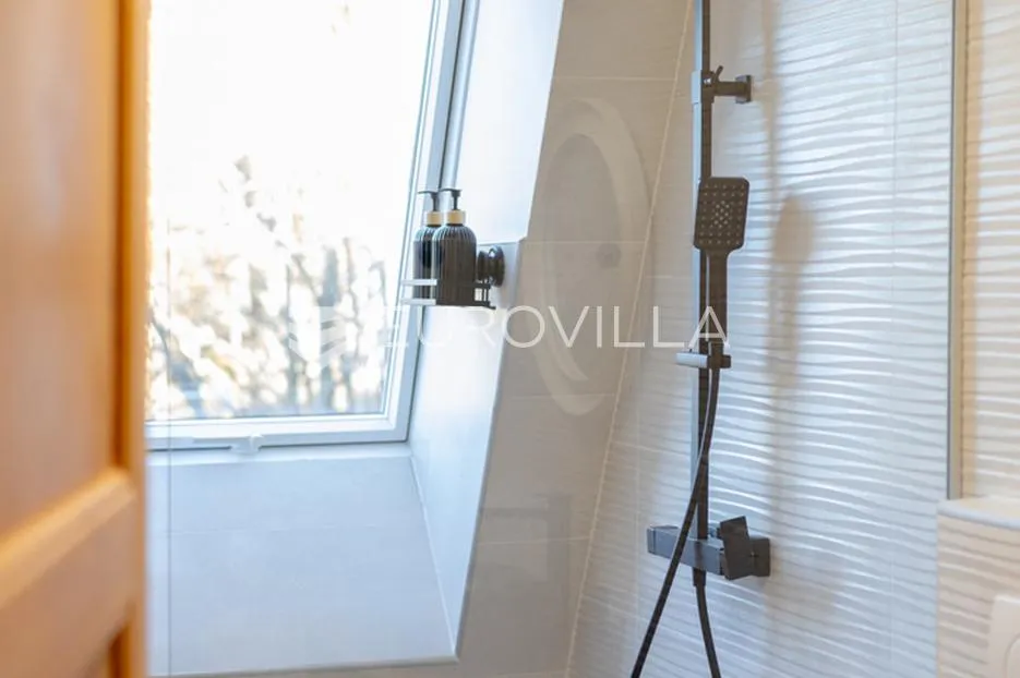 delnice, ekskluzivna villa s bazenom, površine 298 m² - slika 8