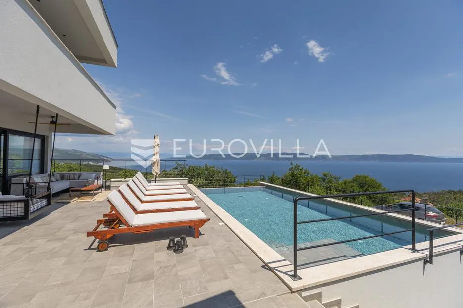 istra, okolica labina, prekrasna villa očaravajućeg pogleda na kvarner na izoliranoj lokaciji - slika 57