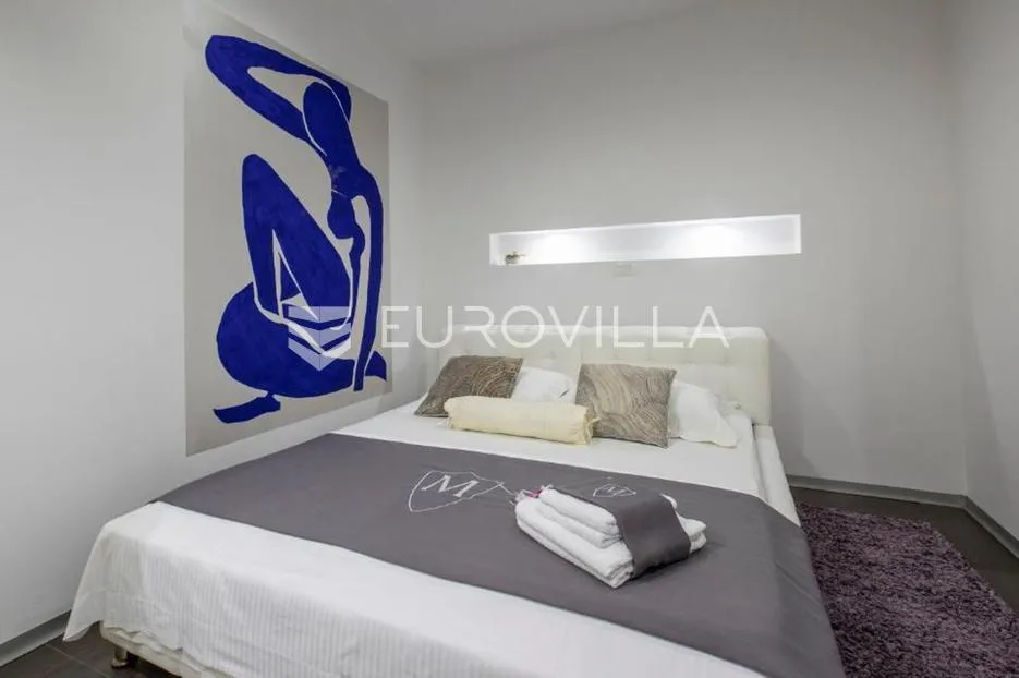 rogoznica, kuća s bazenom i pogledom na more, 352 m² - slika 9