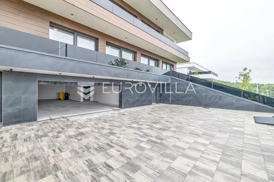 zagreb, brezovica, luksuzna vila 645 m² s unutarnjim bazenom - slika 21