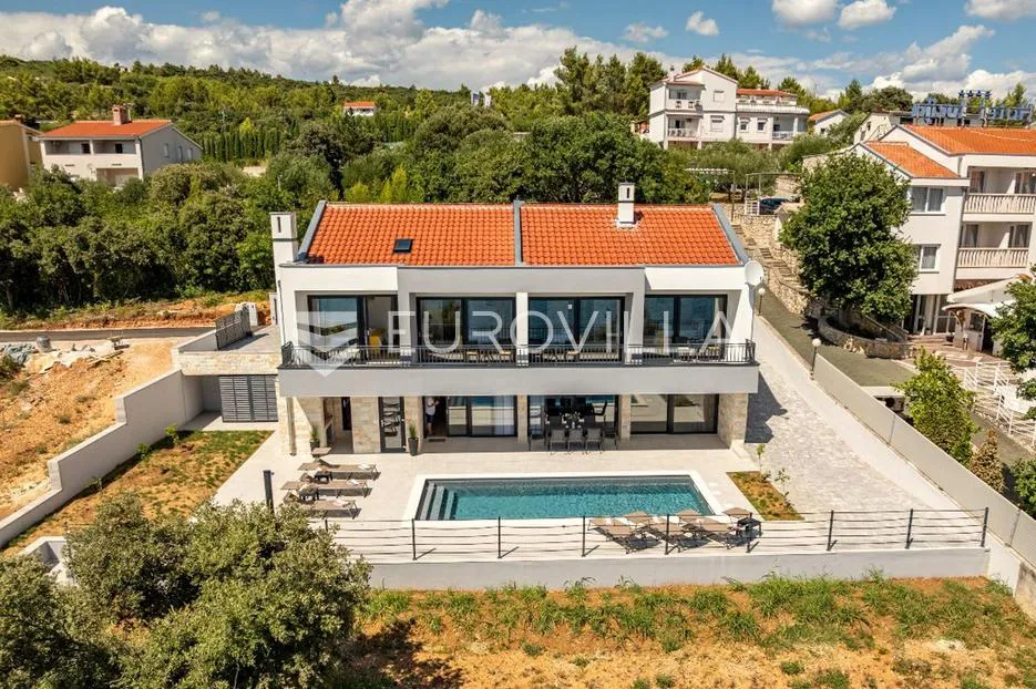 posedarje, moderna i elegantna vila prvi red uz more - slika 3
