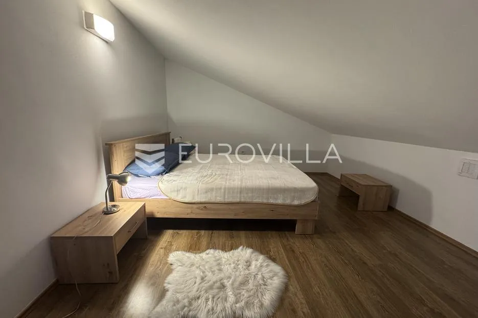 istra, žbandaj, troetažni stan 126 m² s 4 spavaće sobe, vrtom i parkingom - slika 33