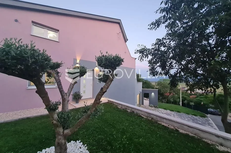imotski, vinjani donji, prekrasna vila s bazenom - slika 33