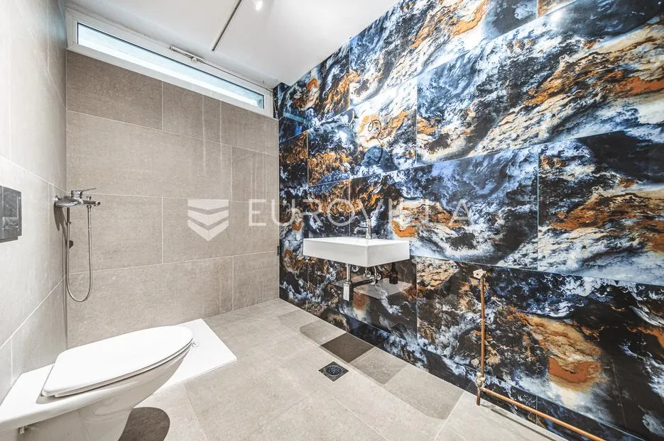 zagreb, trešnjevka, prekrasan dvosoban stan 80 m² - slika 9