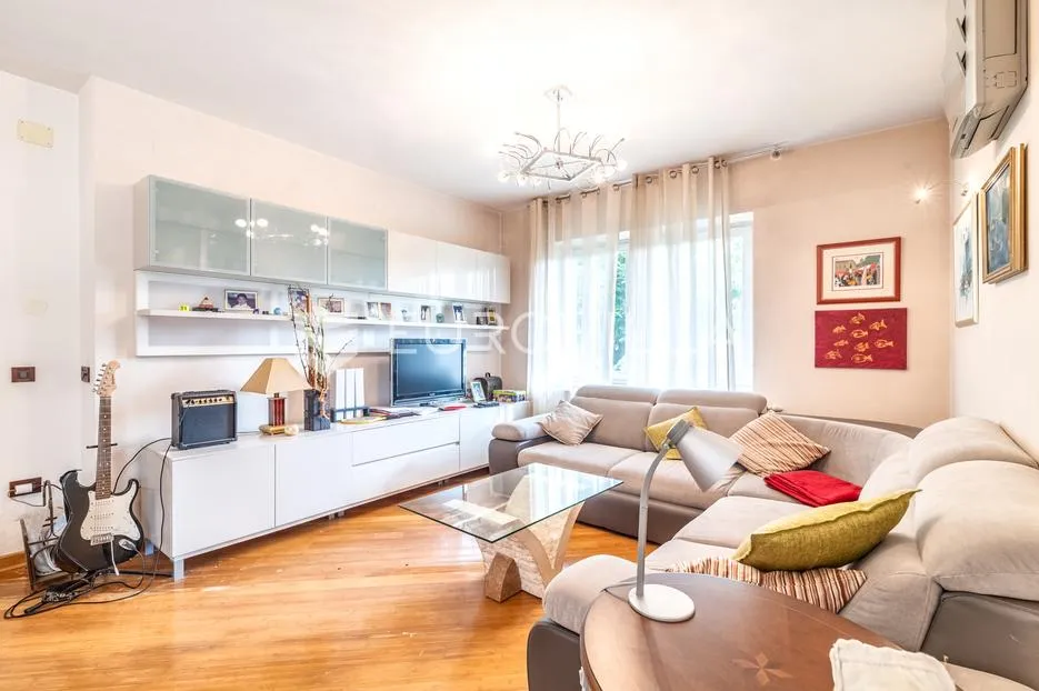 zagreb, vinogradska, kuća 500 m2 s vrtom - slika 2