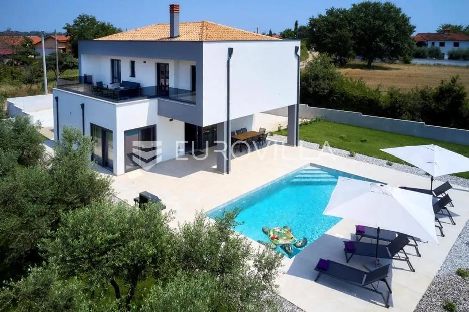 istra, marčana, moderna kuća s bazenom na mirnoj lokaciji - slika 31