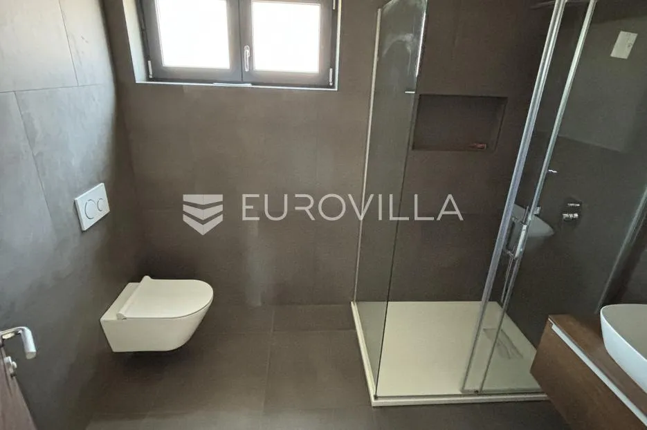 pula, štinjan - dvosoban stan u top novogradnji - slika 9