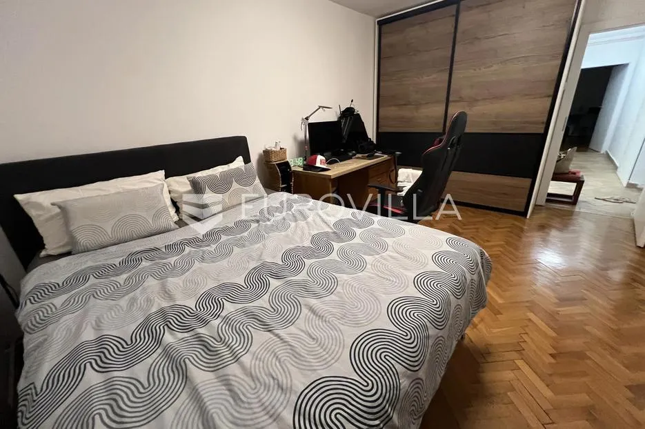 krk, grad krk, trosoban stan 83,95 m², odlična lokacija, blizina svih sadržaja - slika 5
