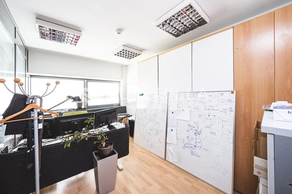 zagreb, borongaj, prostrani uredski prostor za zakup 734 m² s parkingom - slika 26