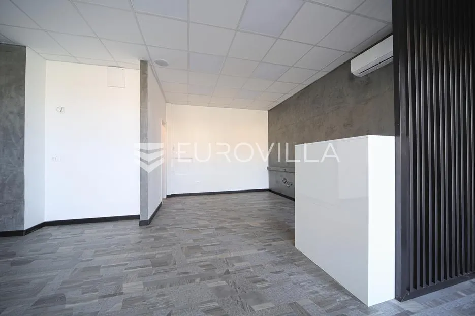 osijek, gornji grad/centar, prodaja, atraktivno uređen lokal 32 m², prizemlje - slika 4