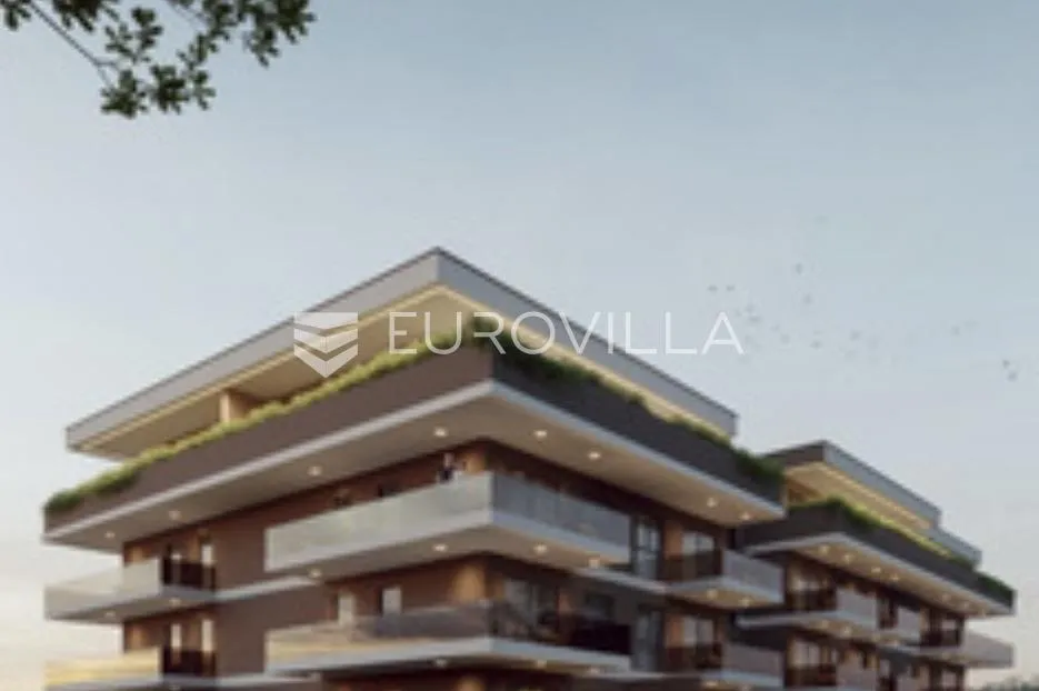 slavonski brod, luksuzan trosoban stan 93 m² s vrtom - slika 3