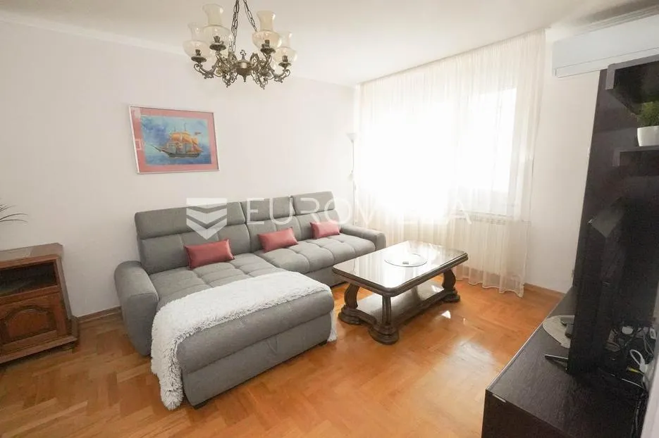 zadar, bulevar, jednosoban stan za dugoročni najam, izvrsna lokacija - slika 4
