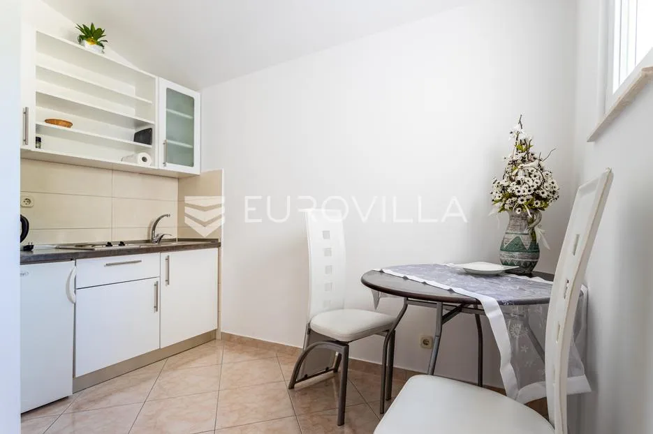 podstrana, mutogras, apartmanska kuća na prekrasnoj lokaciji - slika 14