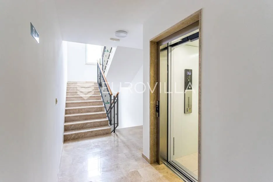 makarska, uređen namješten stan 64,3 m² u novogradnji s pogledom na more - slika 28