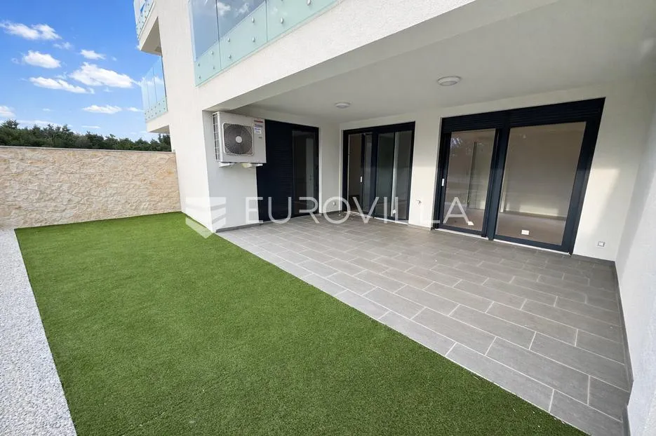 pag, povljana, dvosoban stan u vrhunskoj novogradnji, vrt, 87,27 m² - slika 2