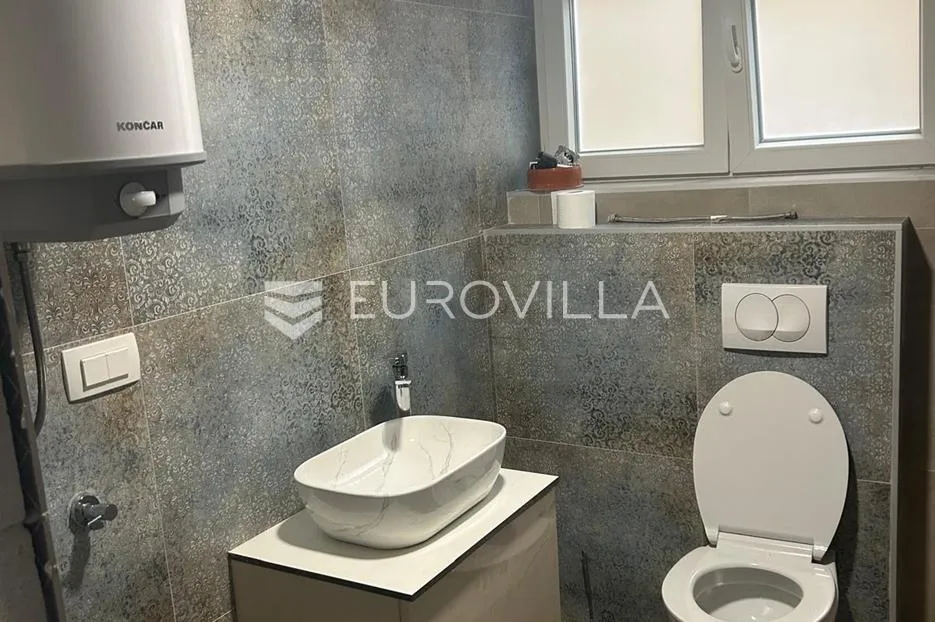 zadar, borik, kuća u nizu s 5 stambenih jedinica - slika 32