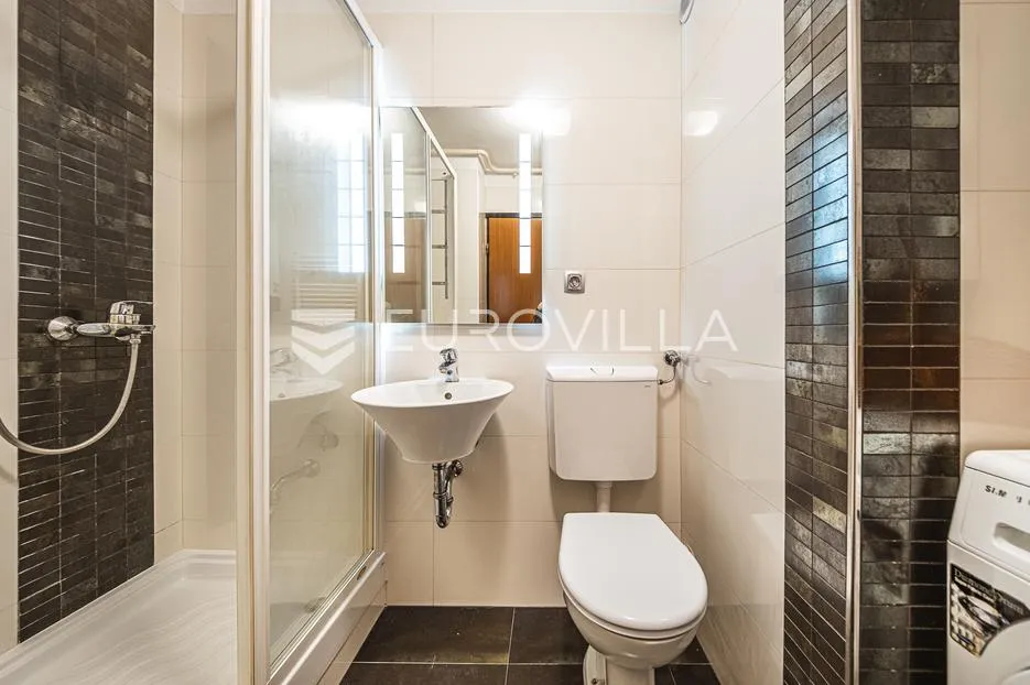 zagreb, trnje, trosoban stan 75 m² - slika 13