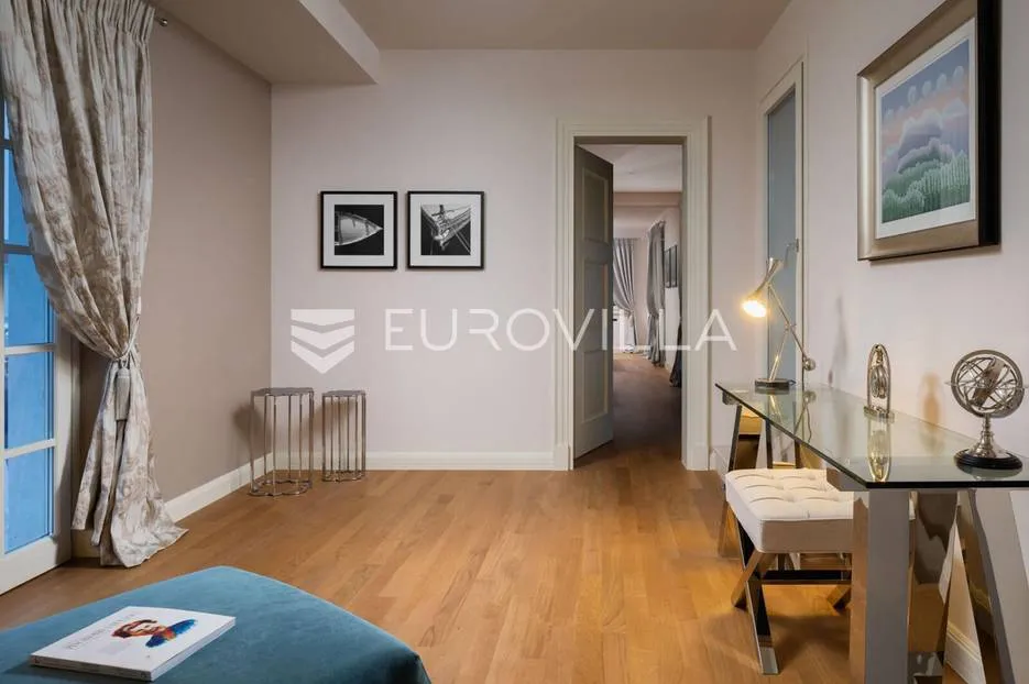 vabriga, raskošna vila od 302 m2 sa prekrasnim vrtom - slika 18