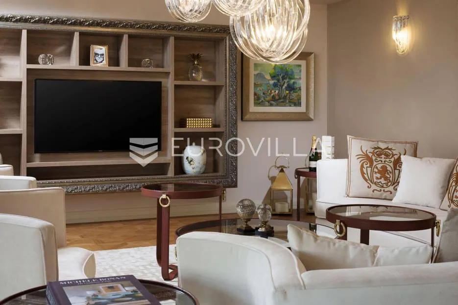 istra, vabriga, raskošna samostojeća vila od 511 m2 na velikoj okućnici - slika 37