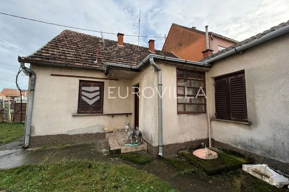 đakovo, centar, prizemnica na atraktivnoj lokaciji, 120 m² - slika 2