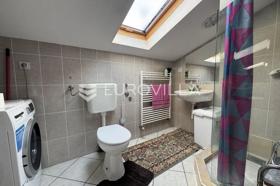 osijek, donji grad, poslovni prostor sa 2 stana, 307 m² - slika 9