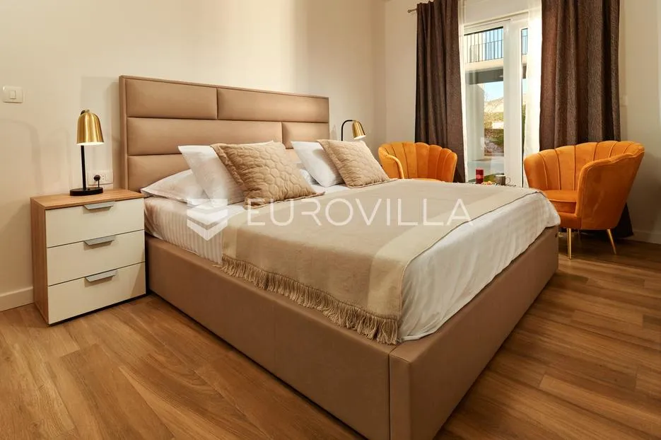 omiš, dugi rat, moderna vila s prekrasnim pogledom na more - slika 14
