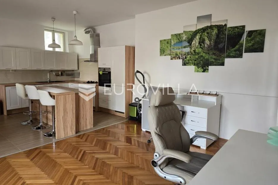 istra, pula, atraktivan poslovni prostor 70 m² u centru grada - slika 5