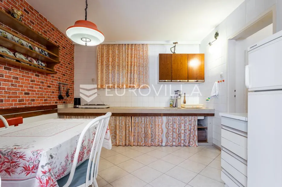 zaostrog, apartmanska kuća prvi red do mora - slika 20