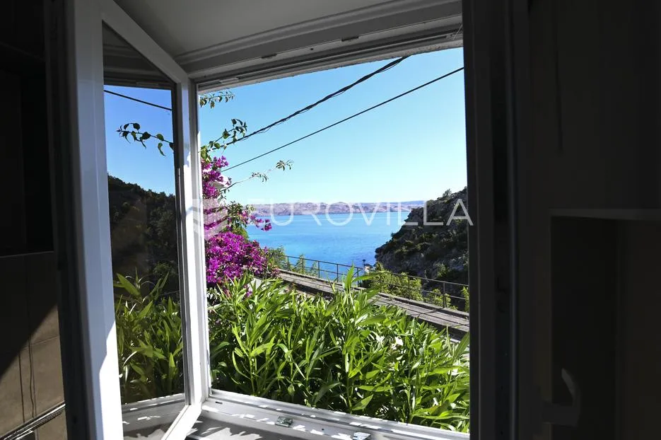 karlobag, cesarca prekrasna vila s bazenom uz more 240 m² - slika 12