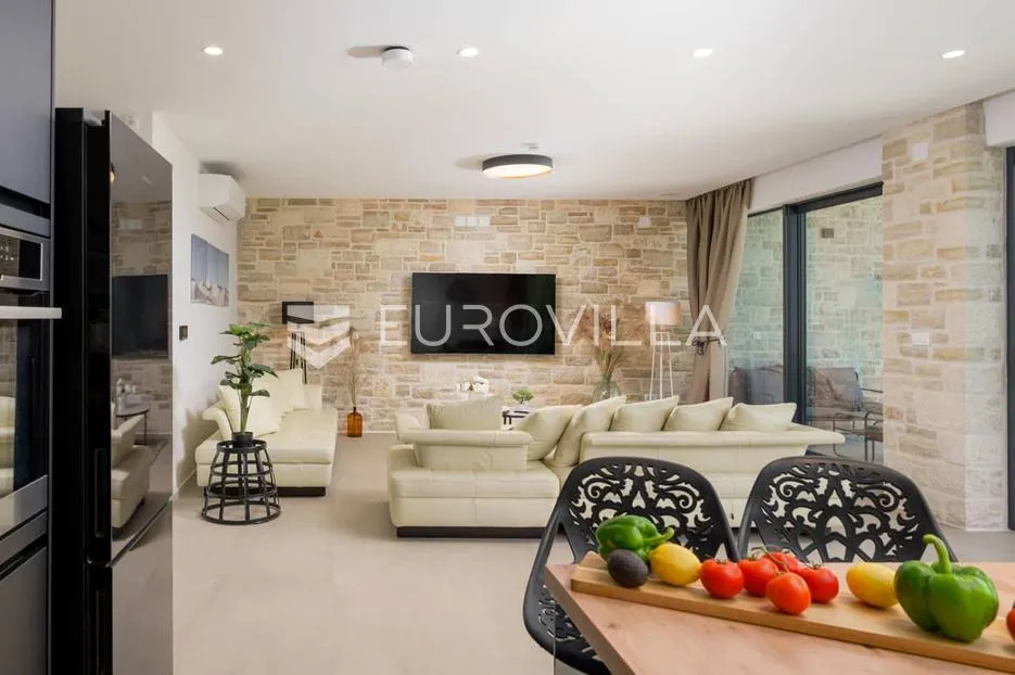 rovinj, rovinjsko selo - luksuzna vila na izoliranoj lokaciji - slika 19