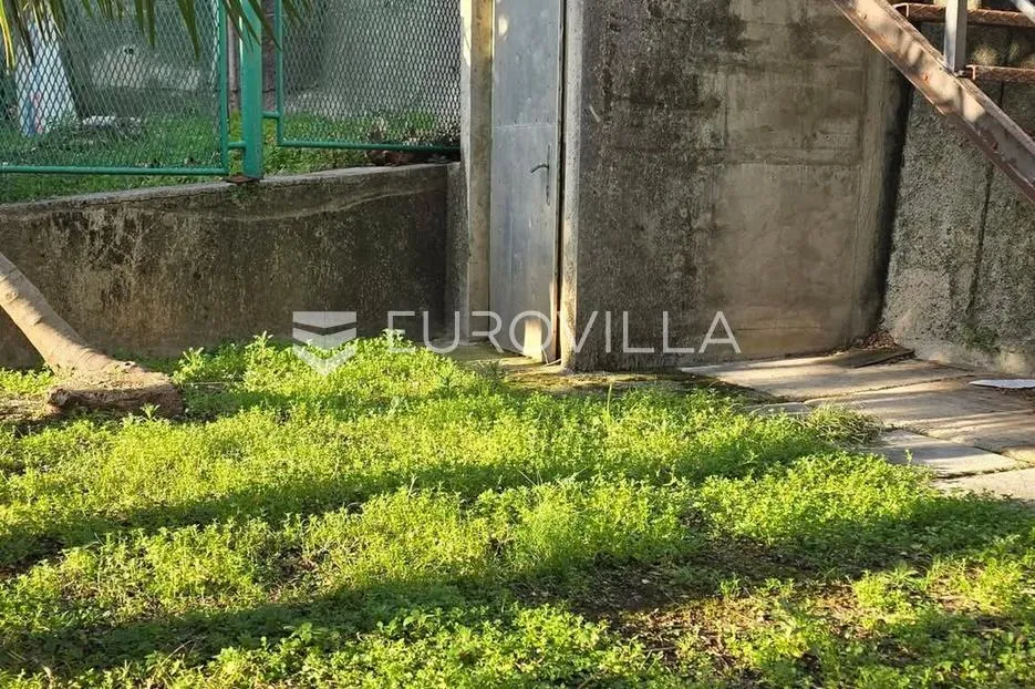 vojak, uređen stan 49,65 m², 2 balkona i spremištem, blizina kampusa - slika 10