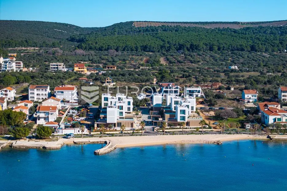 turanj, vile turris, prekrasan četverosoban dvoetažan stan - slika 28