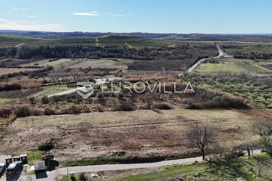 istra, buje, građevinsko zemljište 1032 m² na odličnoj lokaciji - slika 16