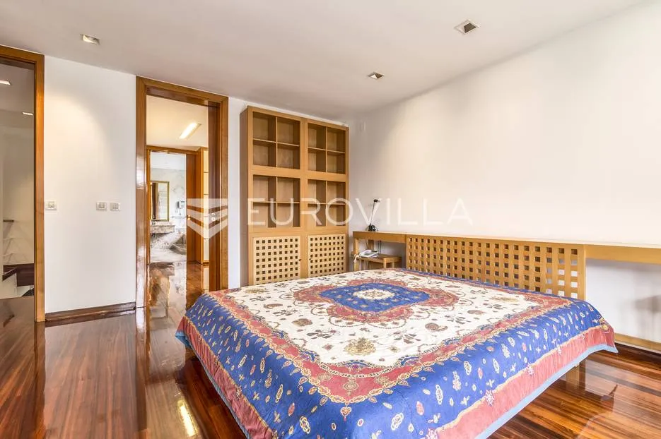 zagreb, mlinovi, luksuzna vila 860 m² na zemljištu 2600 m² - slika 9