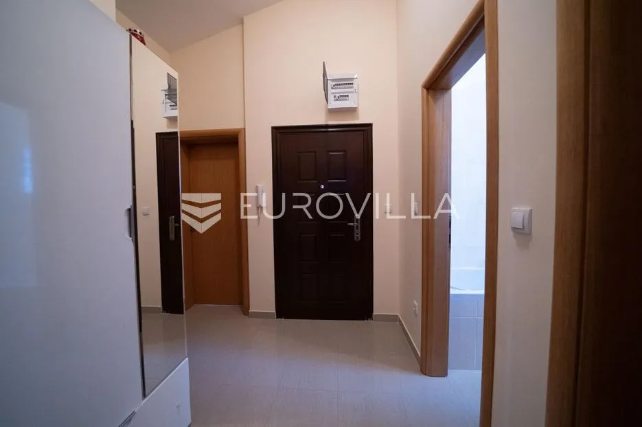 zadar, biograd na moru, dvosoban stan na izvrsnoj lokaciji - slika 19