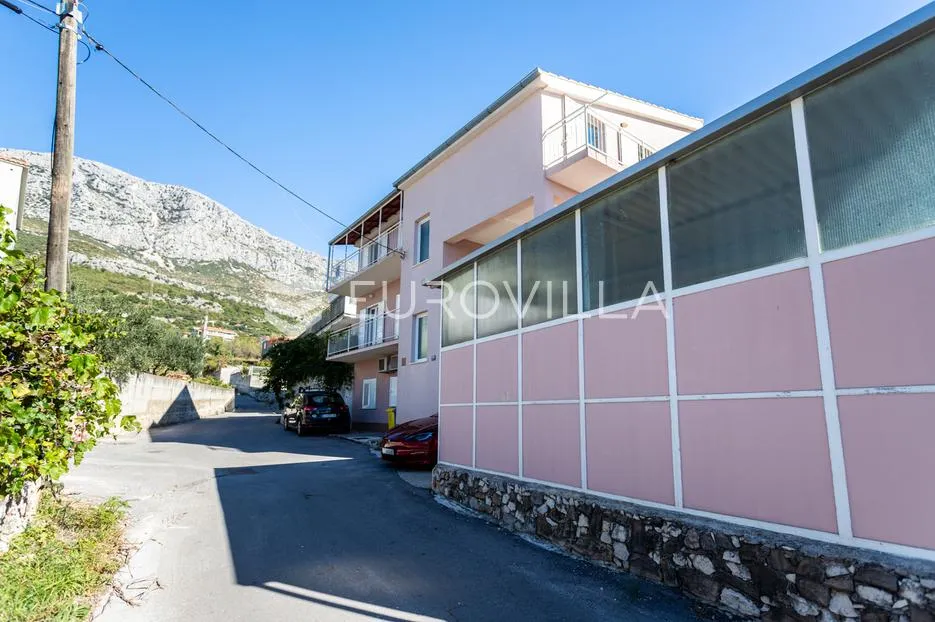 kaštel sućurac, kuća s tri stambene jedinice - slika 29