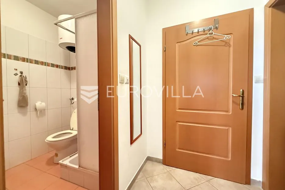 fažana, valbandon, dugoročni najam trosobnog stana u prizemlju s dvije terase, 56.18 m² - slika 7