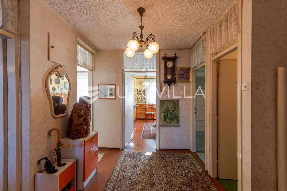varaždin, banfica, trosoban stan površine 74 m² - slika 3