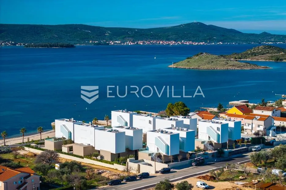 turanj, vile turris, prekrasan četverosoban dvoetažan stan - slika 15