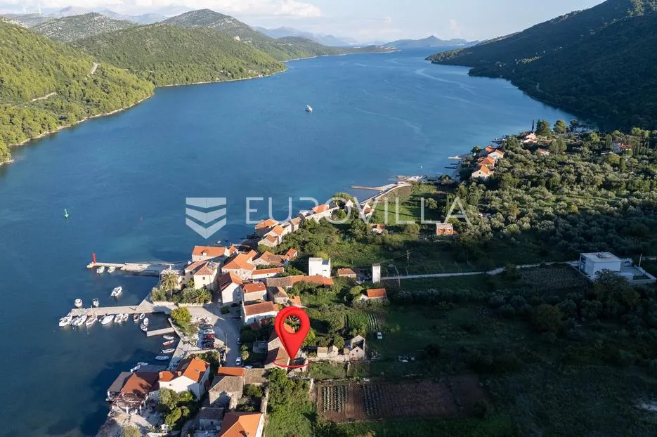 pelješac, broce, kuća uz more - slika 1