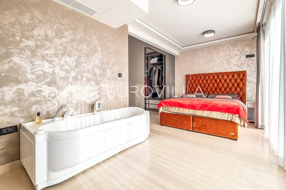 šestinski dol, luksuzna vila 370 m2 s bazenom na zemljištu 800 m2 - slika 6