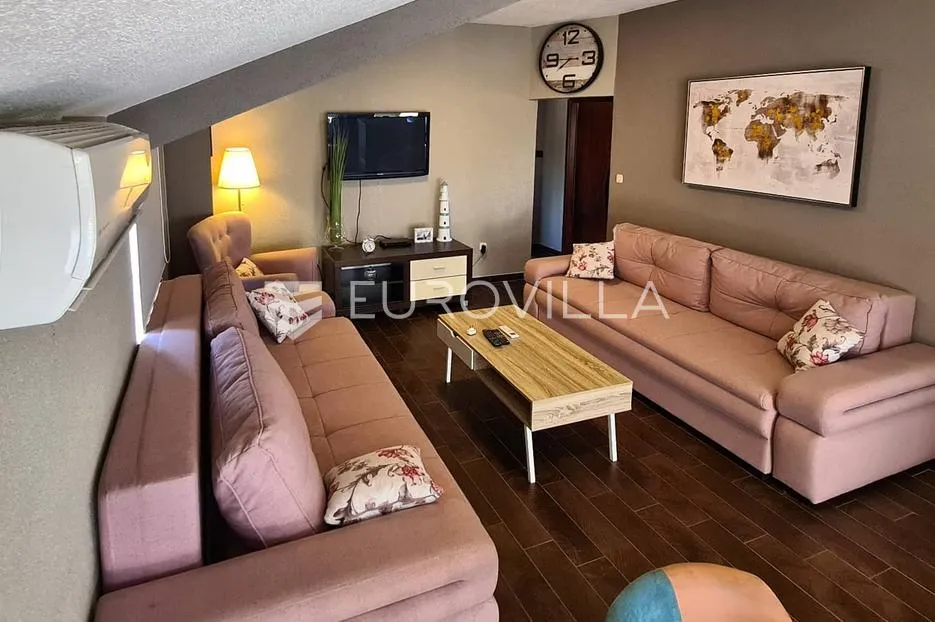 zadar, privlaka, moderna kuća sa tri apartmana u blizini mora - slika 15