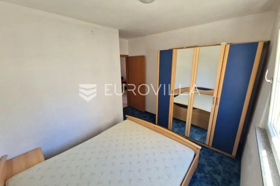 vir, prostrani apartman u prizemlju s terasom i privatnim vrtom - slika 13