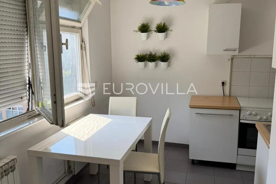 zagreb, centar, funkcionalan jednosoban stan 38 m² - slika 2