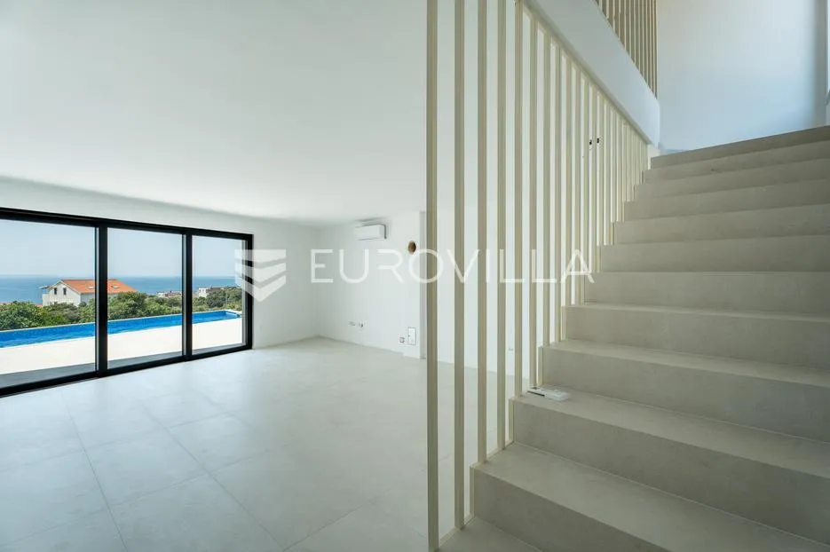 pag, mandre, luksuzno moderna vila 2, u nizu s bazenom i pogledom na more 130 m² - slika 39