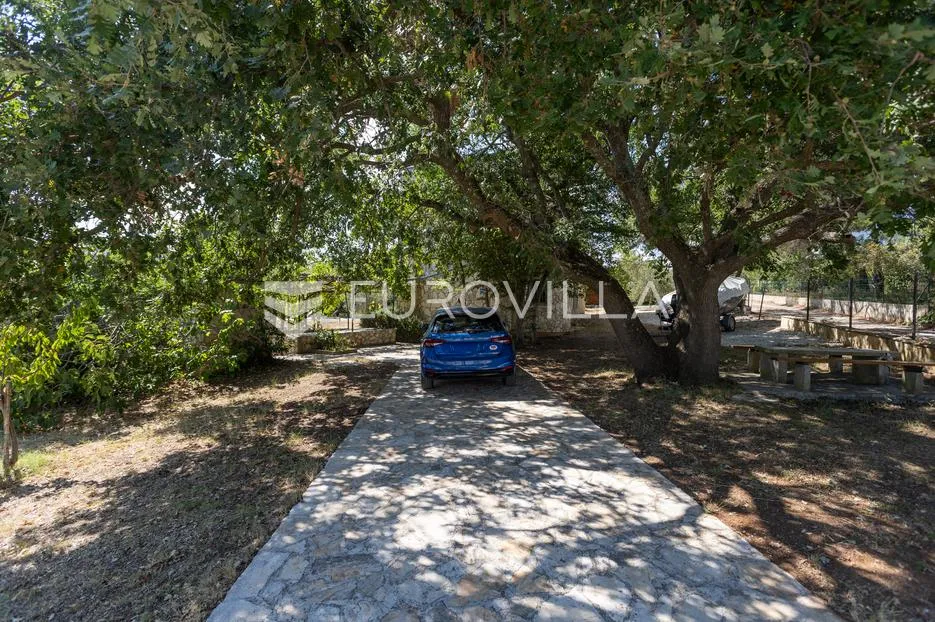 medulin, kuća s bazenom, dvije krovne terase i panoramskim pogledom na more - slika 29