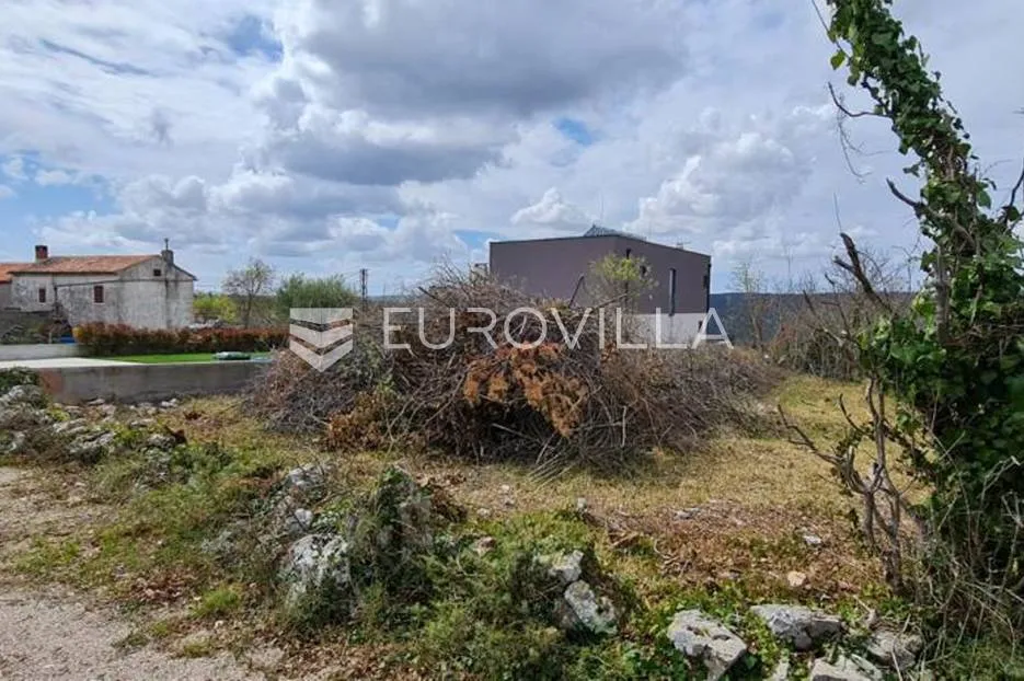 raša, trget veliko građevinsko zemljište 5545 m2 - slika 5